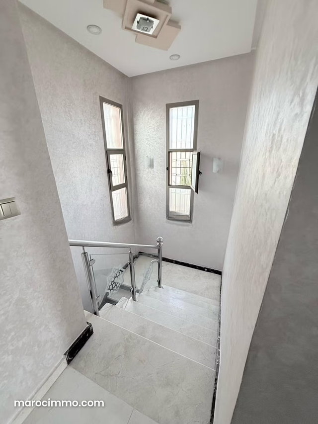 Villa haut standing founty sonaba avec piscine — 5