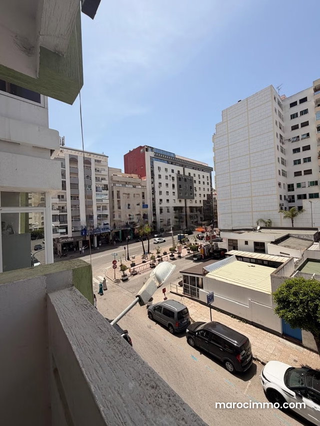 Bureau A La Location Centre Ville Tanger — 2