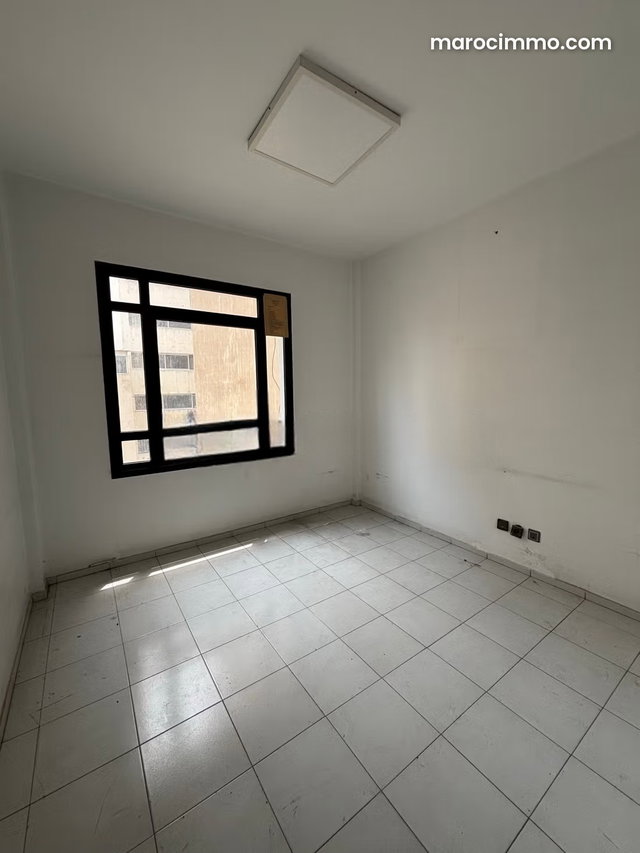 Beautiful offices for rent in Belvédère. 120 m² surface. Secured 24/7 — 3