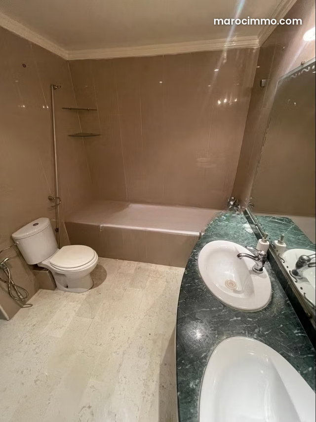 Bel appartement à vendre à 2 pas de la courniche Ain Diab — 5