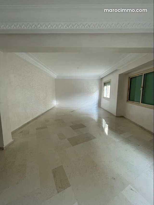 Bel appartement à vendre à 2 pas de la courniche Ain Diab — 2