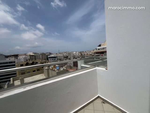 Exclusive REMAX Studio for Rent — 2