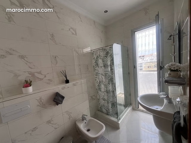 Exclusive REMAX Studio for Rent — 4