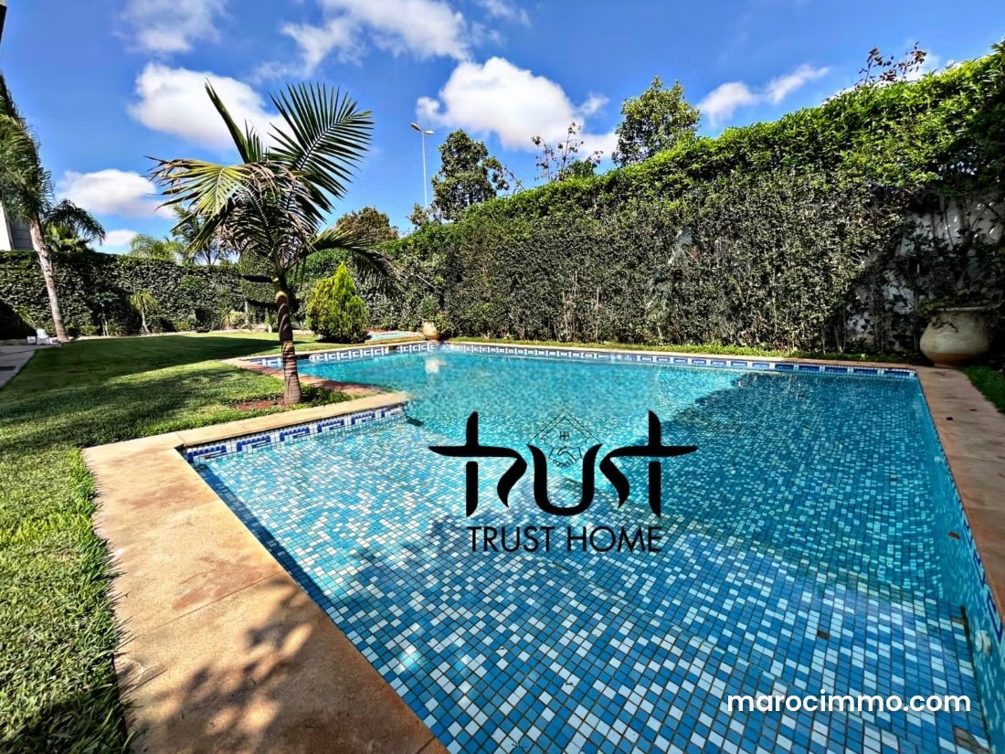 613 sqm Apartment with Pool and Garden, Central Bouskoura — Bouskoura