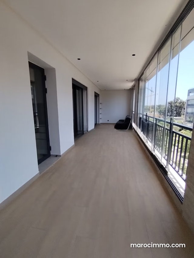 Appartement à louer à l'Orangeraie — 3
