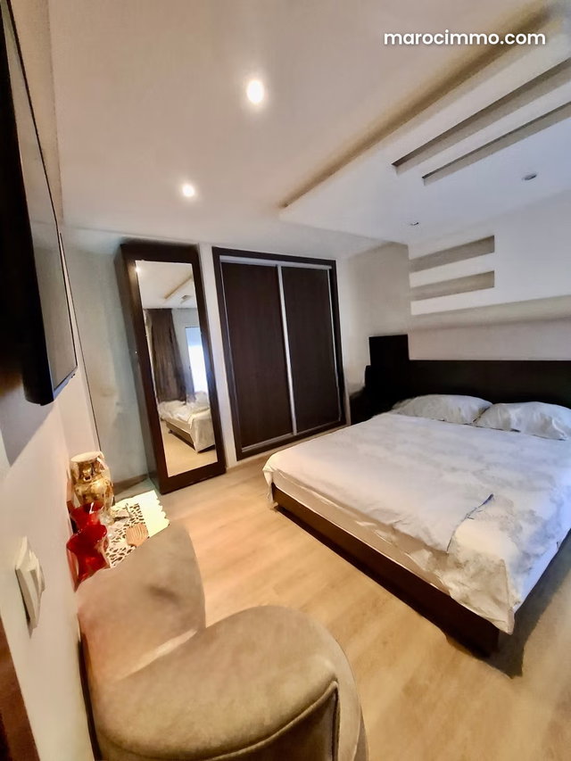 Vend duplex 100 m² à Route de Safi. 3 chambres. Résidence haut standing avec piscine — 3