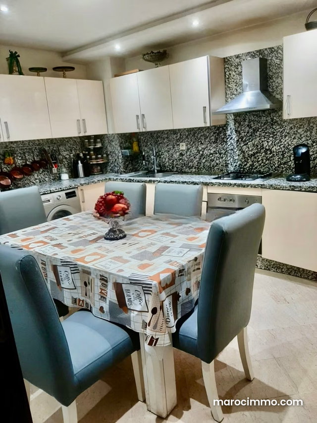 Vend duplex 100 m² à Route de Safi. 3 chambres. Résidence haut standing avec piscine — 5