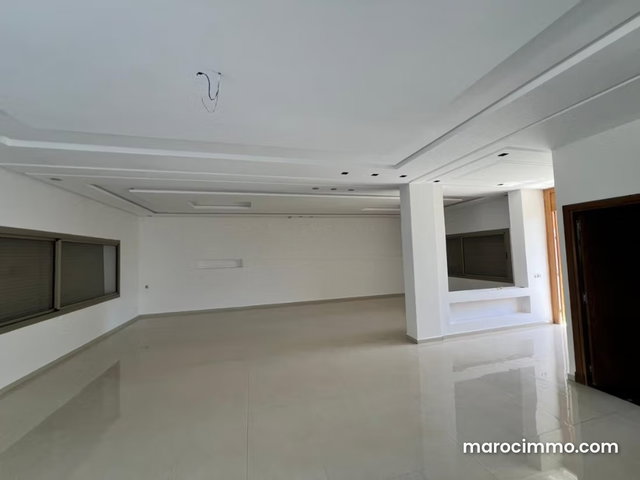 Superbe Villa Moderne vendre à Dar Bouazza — 4