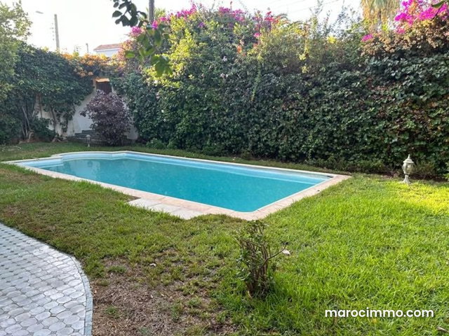 Villa de luxe à louer à Polo. 6 grandes pièces — 3