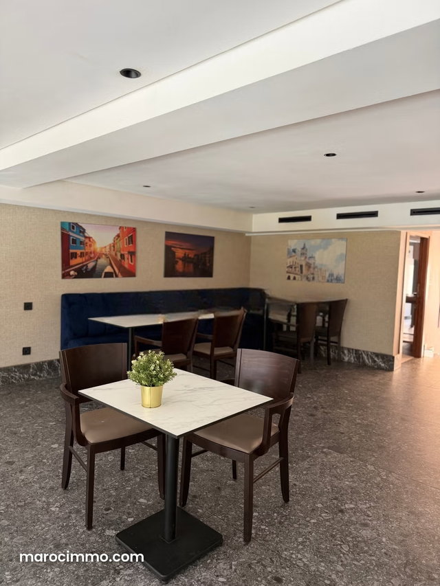 Restaurant à vendre à Californie 270 m² — 4