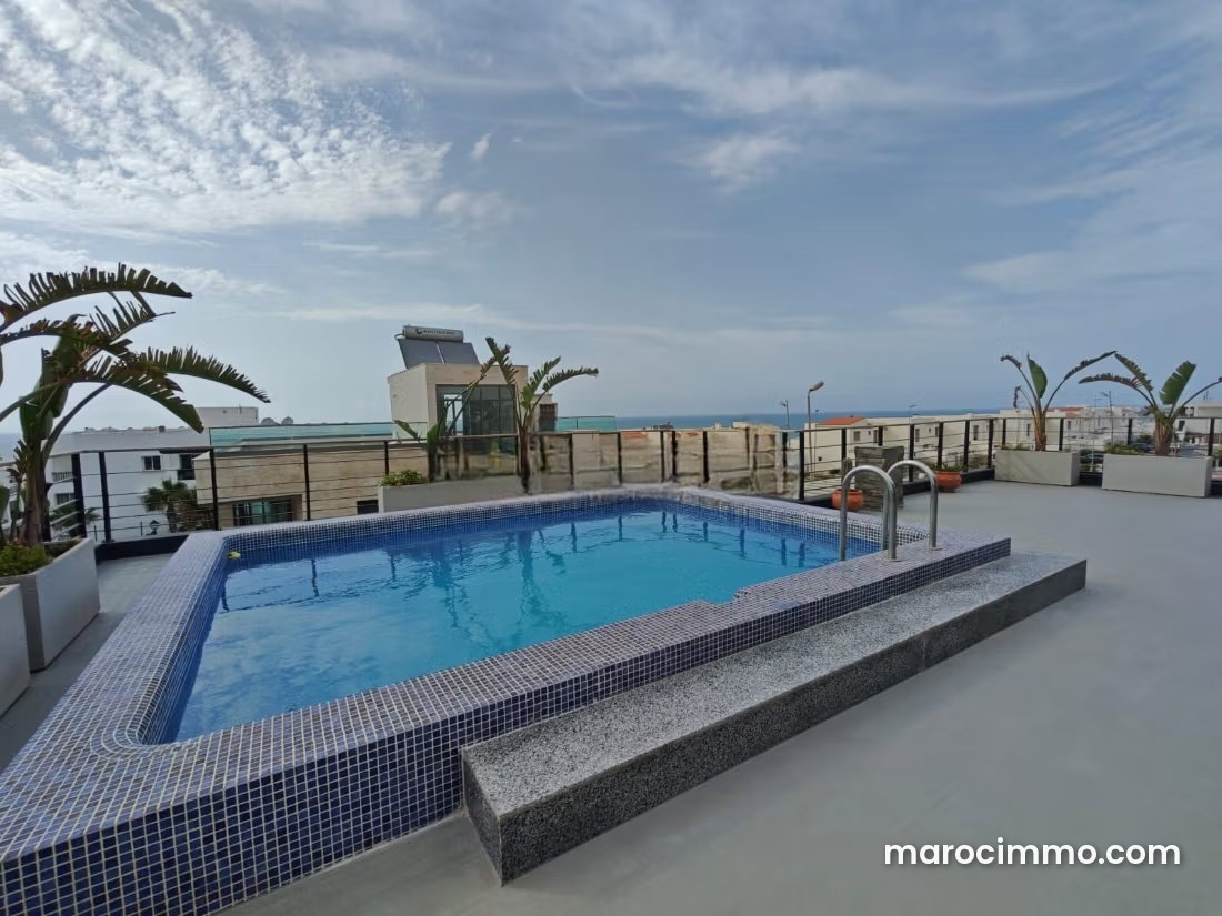 Villa 380 m² avec piscine et vue mer à Dar Bouazza — Dar Bouazza