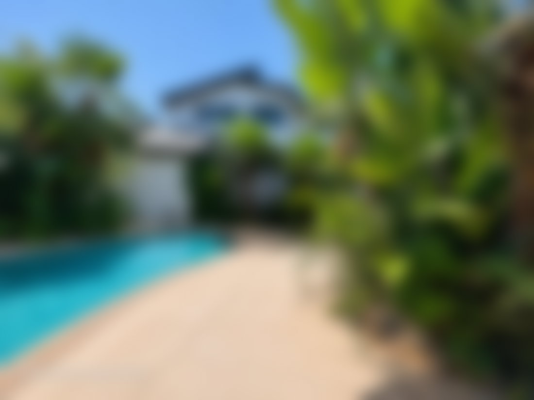 Villa 600 m² avec piscine et jardin tropical, Anfa, Casablanca