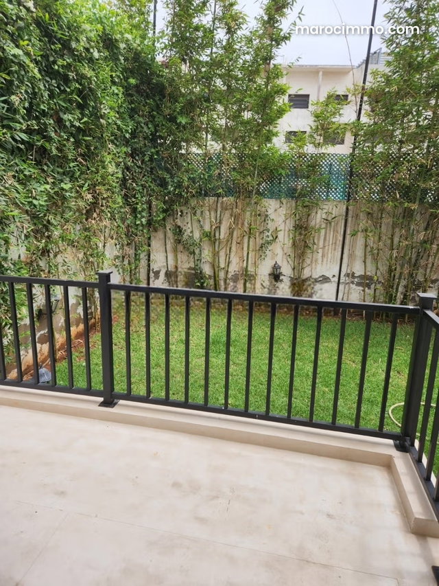 For Rent Villa with Garden in Ain Diab — 2