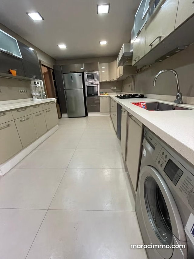 Appartement à louer 4 ch meublé à 2 mars — 5