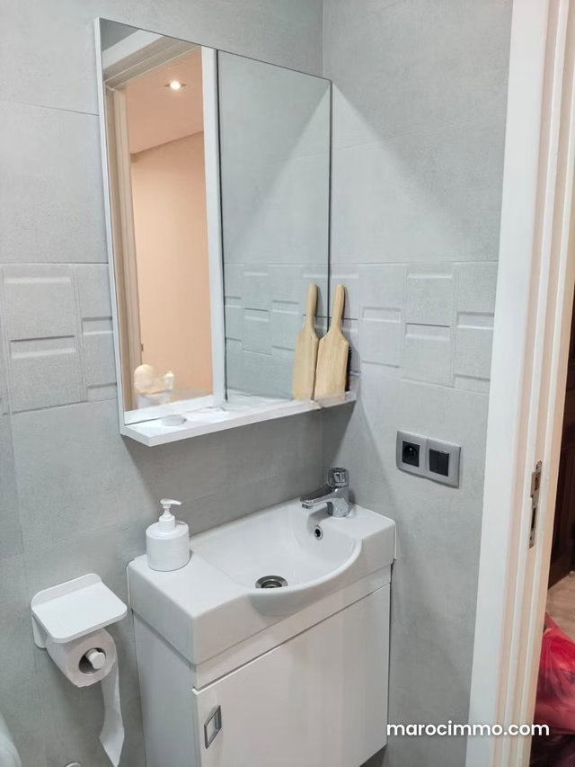 Appartement meublé 3 chambres à louer – Avenue Moulay Youssef, Centre Ville — 5