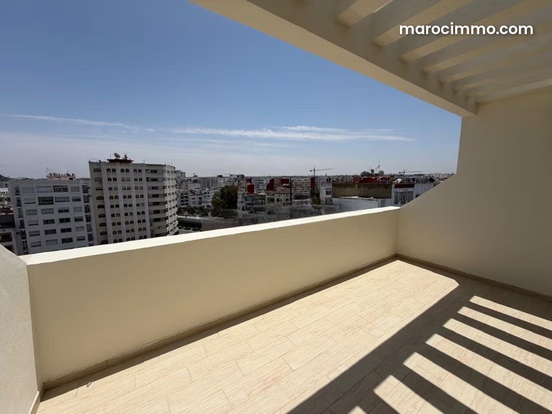 Appartement à louer au Belvédère Casablanca avec terrasse — Casablanca