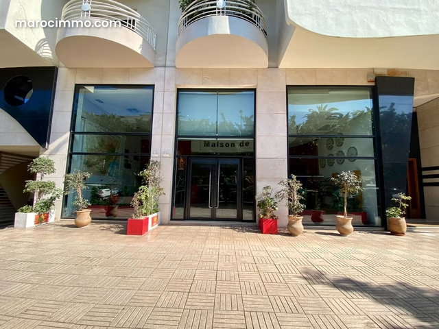 Local commercial / Bureau 625 m² Maarif Palmier — 2