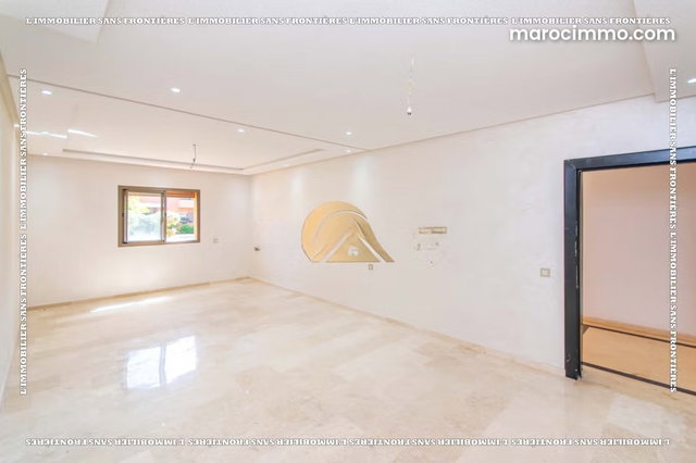 Appartement vide neuf à louer à Targa, Marrakech – RDC – 137 m² – Vue piscine — 5