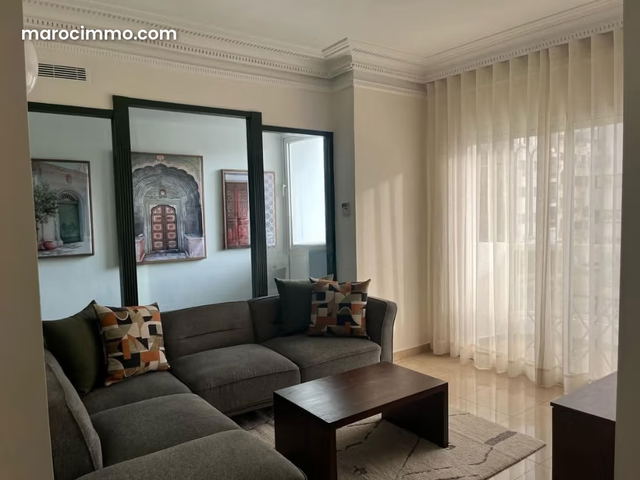 Studio meublé à la location à gauthier — Casablanca
