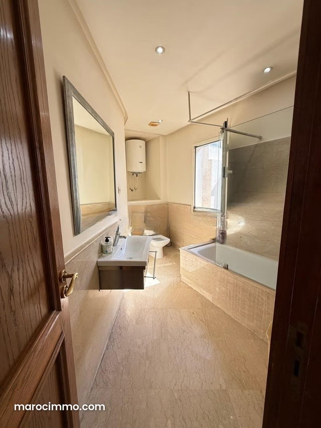 À vendre – Appartement à Racine — 3