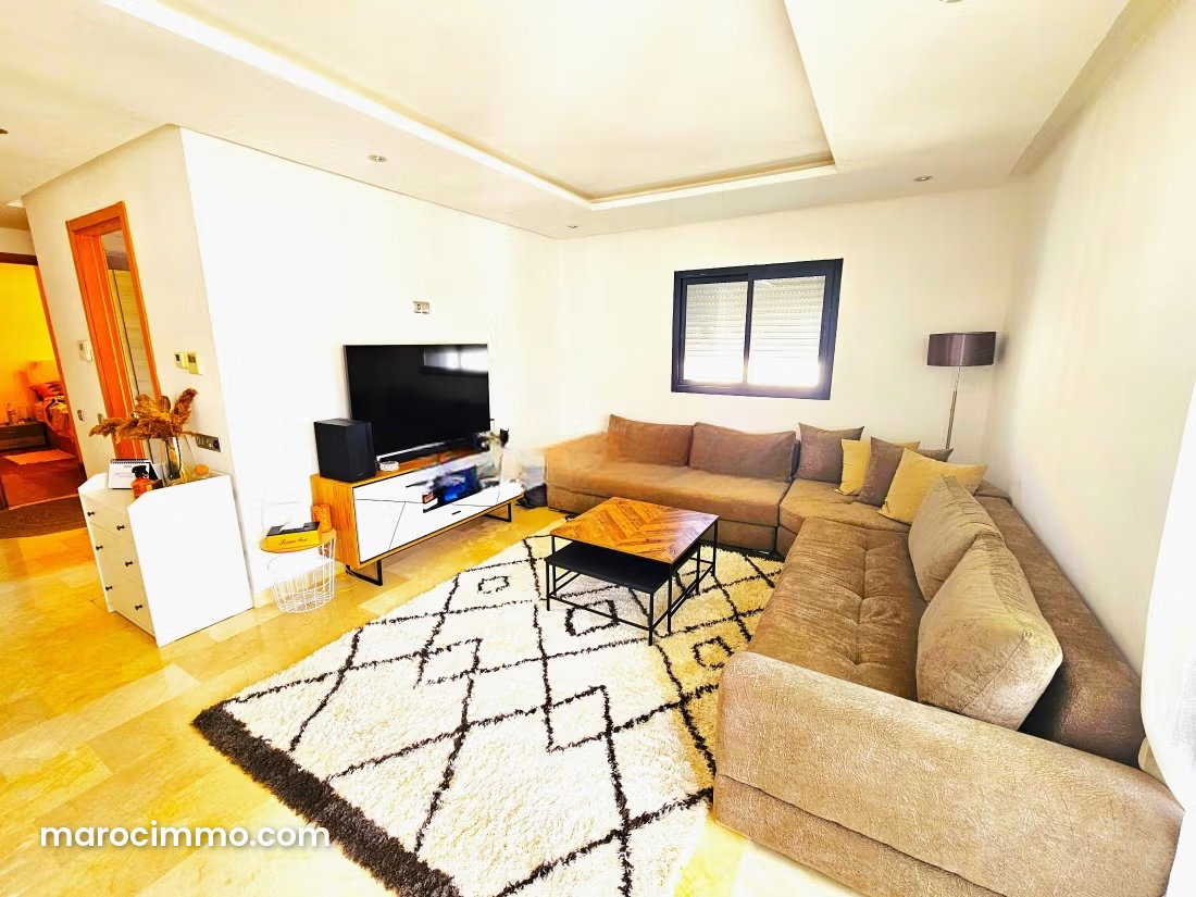 Furnished 100 m² Apartment with Terrace and Pool, Riyad, Rabat — Rabat