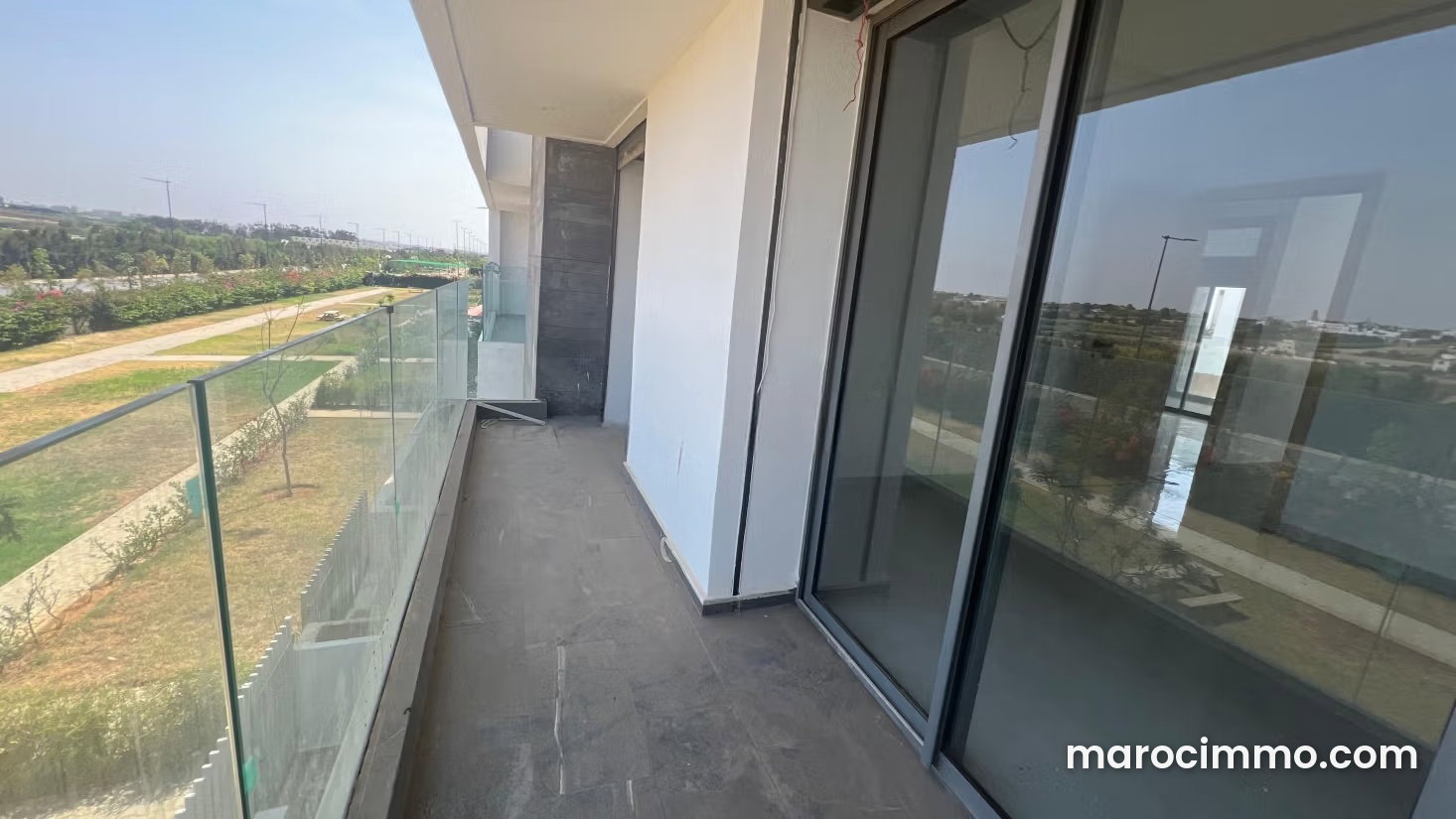 260 m² Villa in Harhoura, Temara: Peace, Natural Light and Gated Residence — Temara