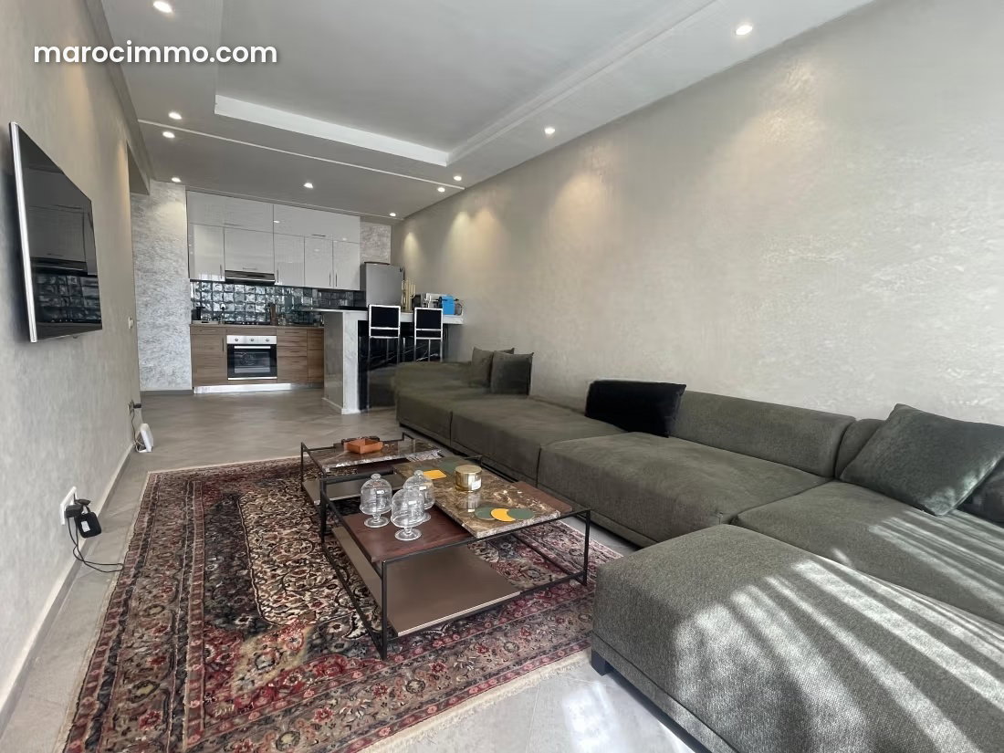Furnished Apartment with Terrace in Maârif Extension, Casablanca — Casablanca