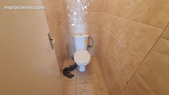 Joli appart 1 ch salon res chabab ain sebaa 2400 d — 2