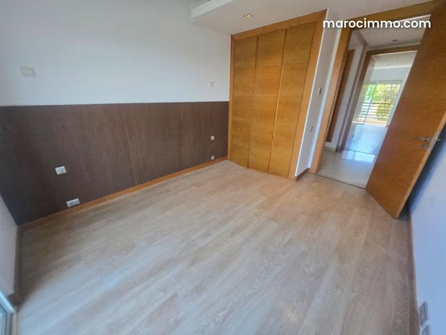 Luxurious Villa for Rent in Ville Verte. 4 Comfortable Bedrooms. Pool and Air Conditioning — 5