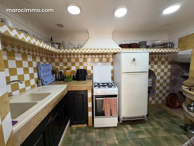 Riad traditionnel au cœur de la médina 4 chambres — 5