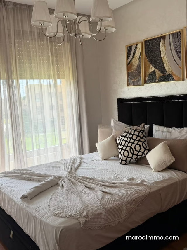 Très bel appartement en location à prestigia. 3 belles chambres. Bien meublé — 5