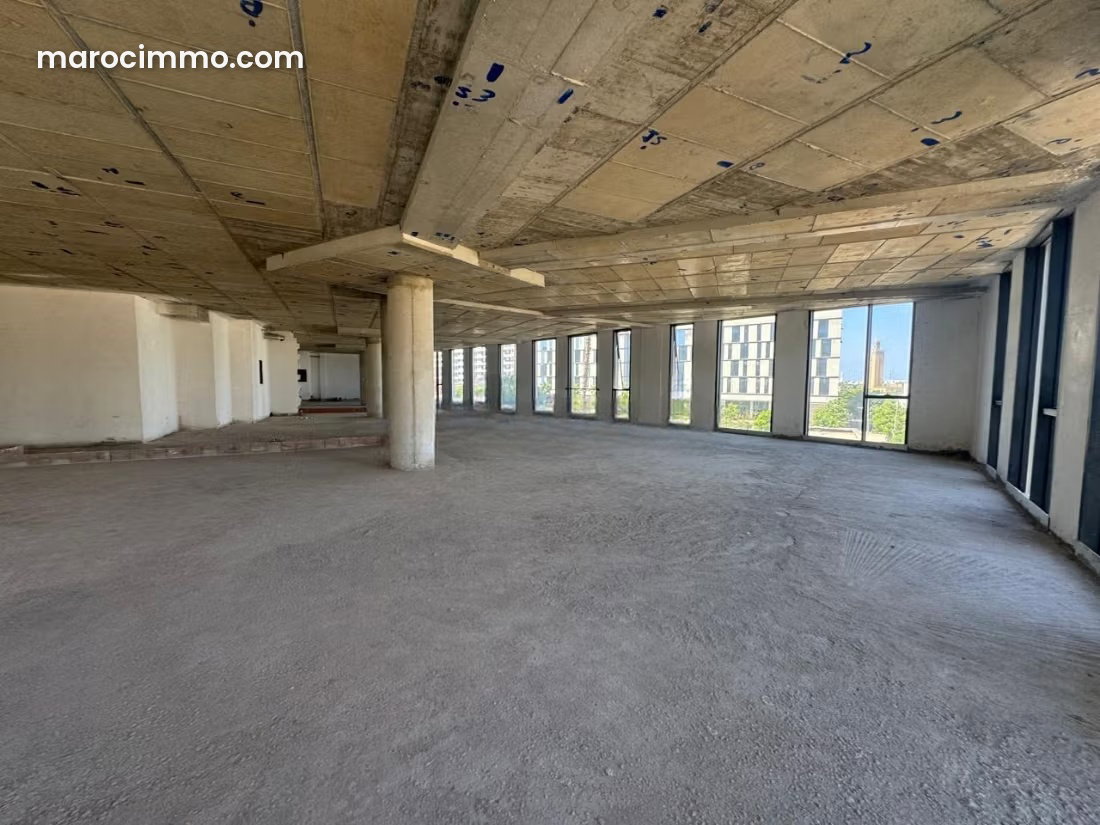 New 1,460 sqm office space for lease, Casablanca Finance City — Casablanca