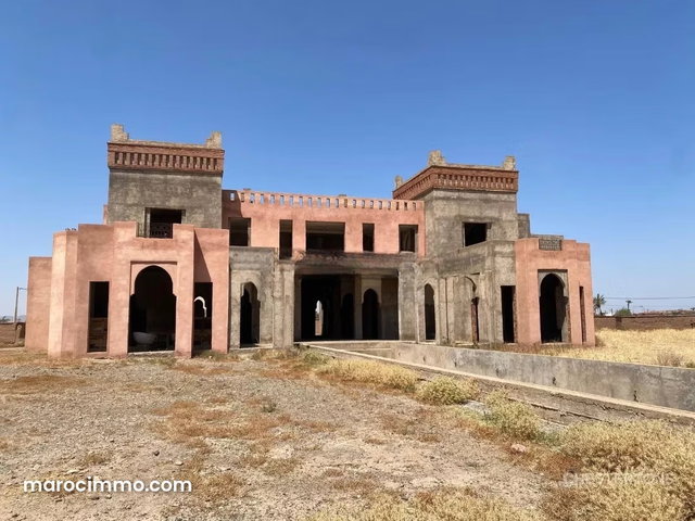 Semi-Finished Villa for Sale – Bab Atlas, Marrakech — 2