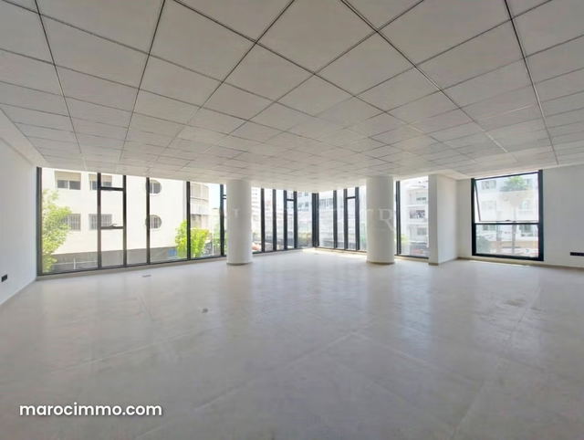 Location bureau 99m2 Bd Abdelmoumen, Casablanca — الدار البيضاء