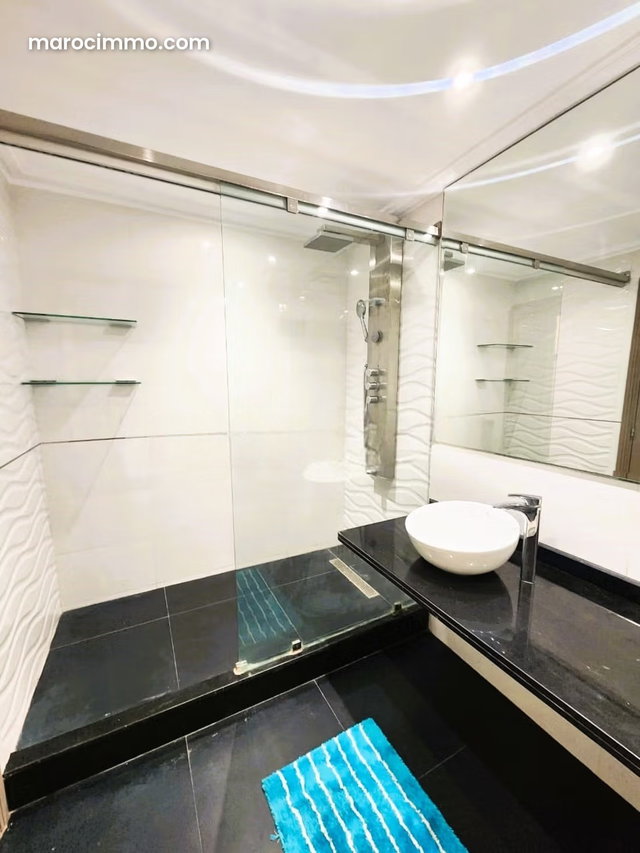 Luxury Furnished 100m2 Apartment in Racine Quarter — 5