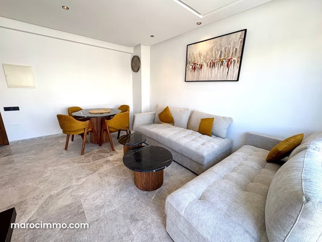 Appartement avec grande terrasse proche des commodités et du tramway — 3