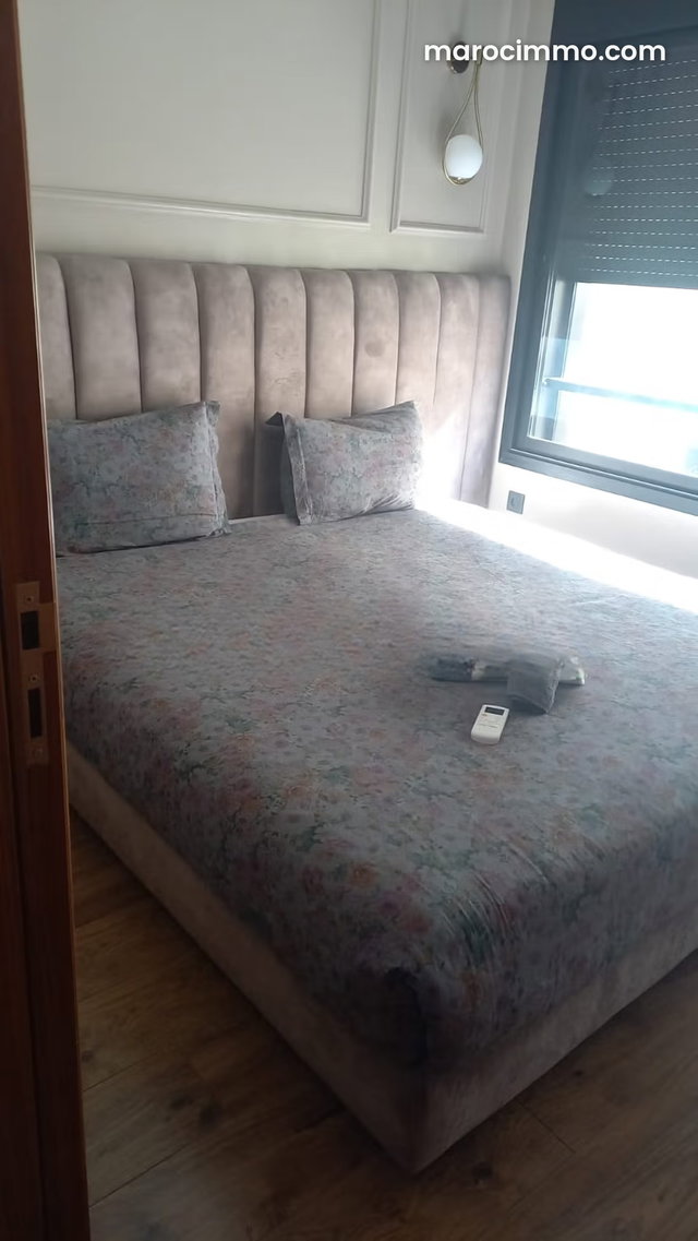 Appartement à louer à Maârif. 2 grandes pièces. Meublé — 2