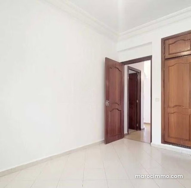 Appartement à Louer de 270.0 m² à Casablanca, Hopitaux — 4