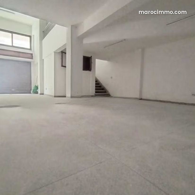 Local commercial 314 m², Ouled Moussa, Salé — Salé