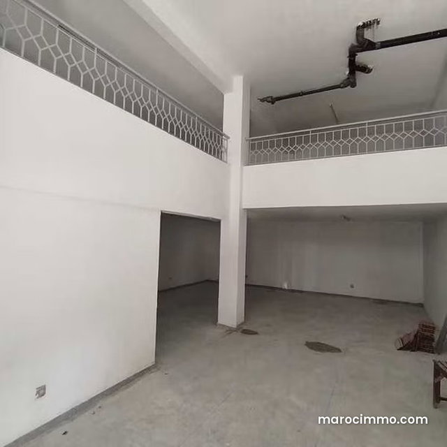 Local commercial à Louer de 314.0 m² à Salé, Sidi Moussa — 2