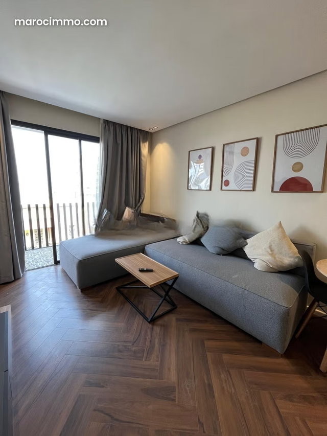 Location d'un appartement à Les Hôpitaux. 1 Pièce. Bien meublé — 2