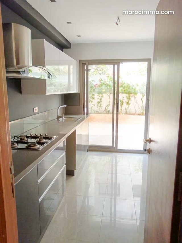 Apartment — 3