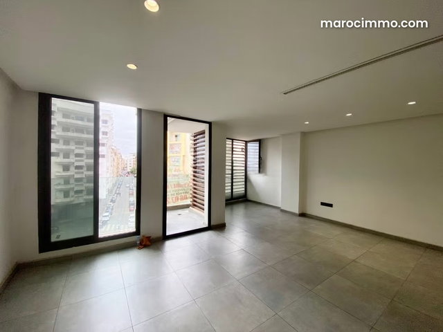 Plateau de bureau 100m2 Bd Zerktouni Bourgogne — 2
