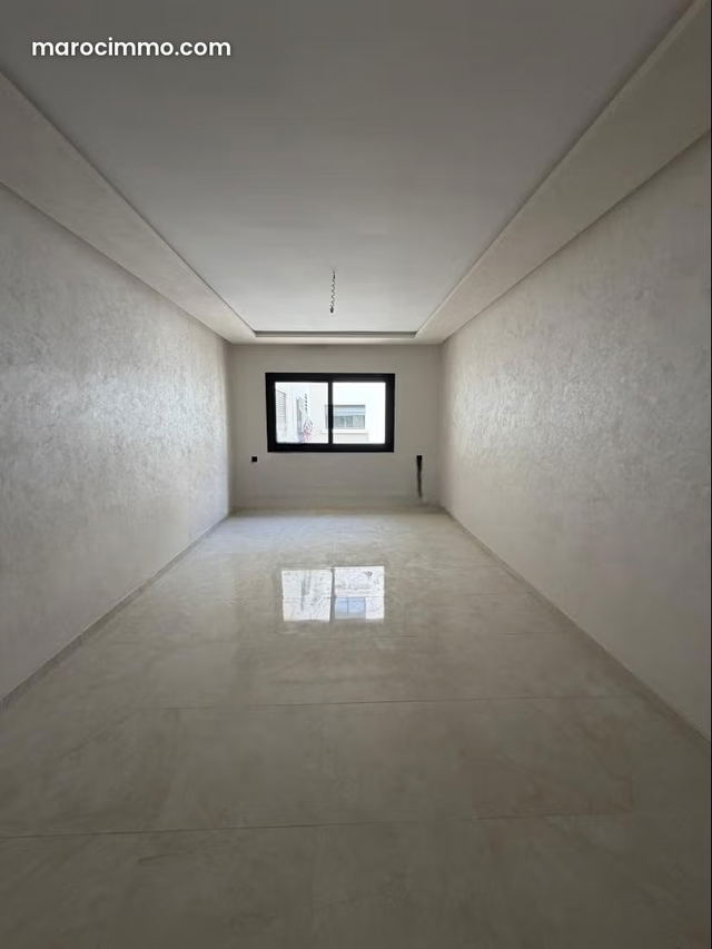 Appartement vide à louer — Tanger
