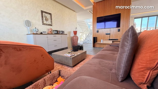 Villa de Prestige à Vendre à Dar Bouazza – Vue Mer et 2 Piscines — 4