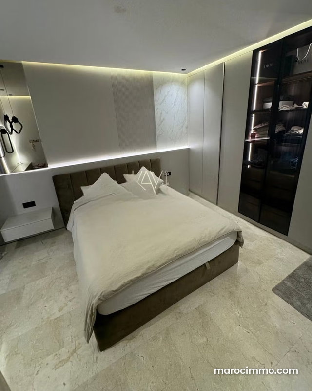 Furnished Apartment for Sale – Place Mozart — 4