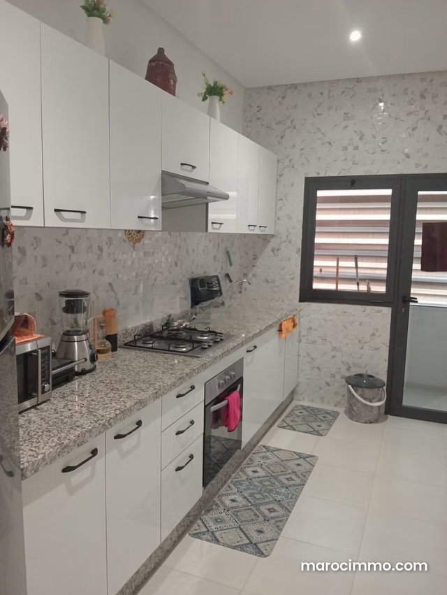 Superbe appartement à louer à Harhoura. 2 chambres. Bien meublé — 4
