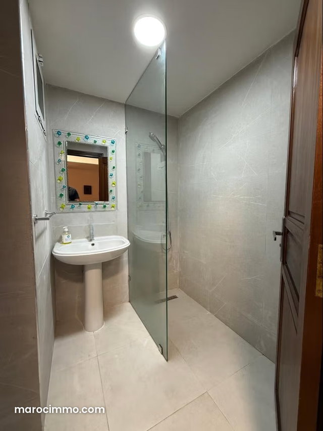 Appartement en location à Agdal. Surface de 130 m². Meublé — 3