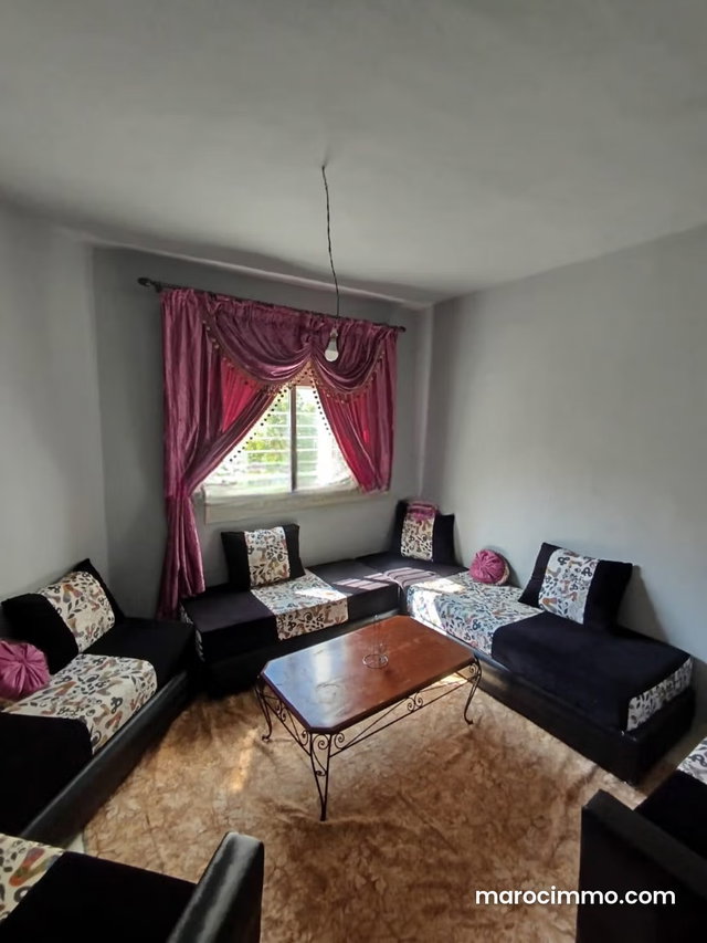 Bel appartement en location à Martil. Superficie 60 m². Meublé — 2