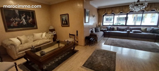 Appartement à vendre à Gauthier. 4 chambres agréables. Service de concierge, cheminée — 2